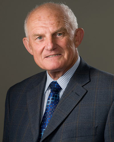 Dr Rodney Andrew
