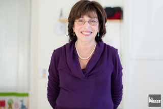 Portrait image of a woman